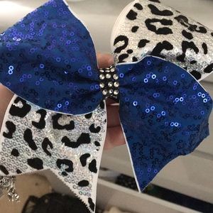 Cheer bow - blue and leopard